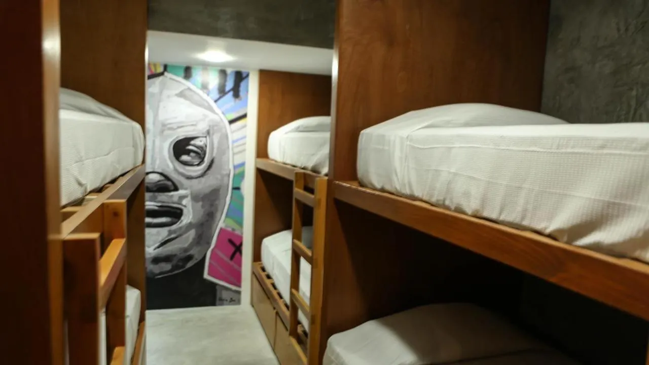 Vida Mia Hostel Cancun