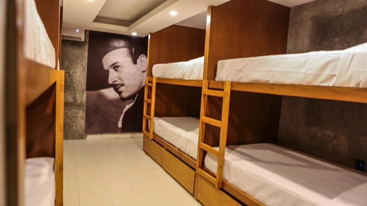 Vida Mia Hostel Cancun