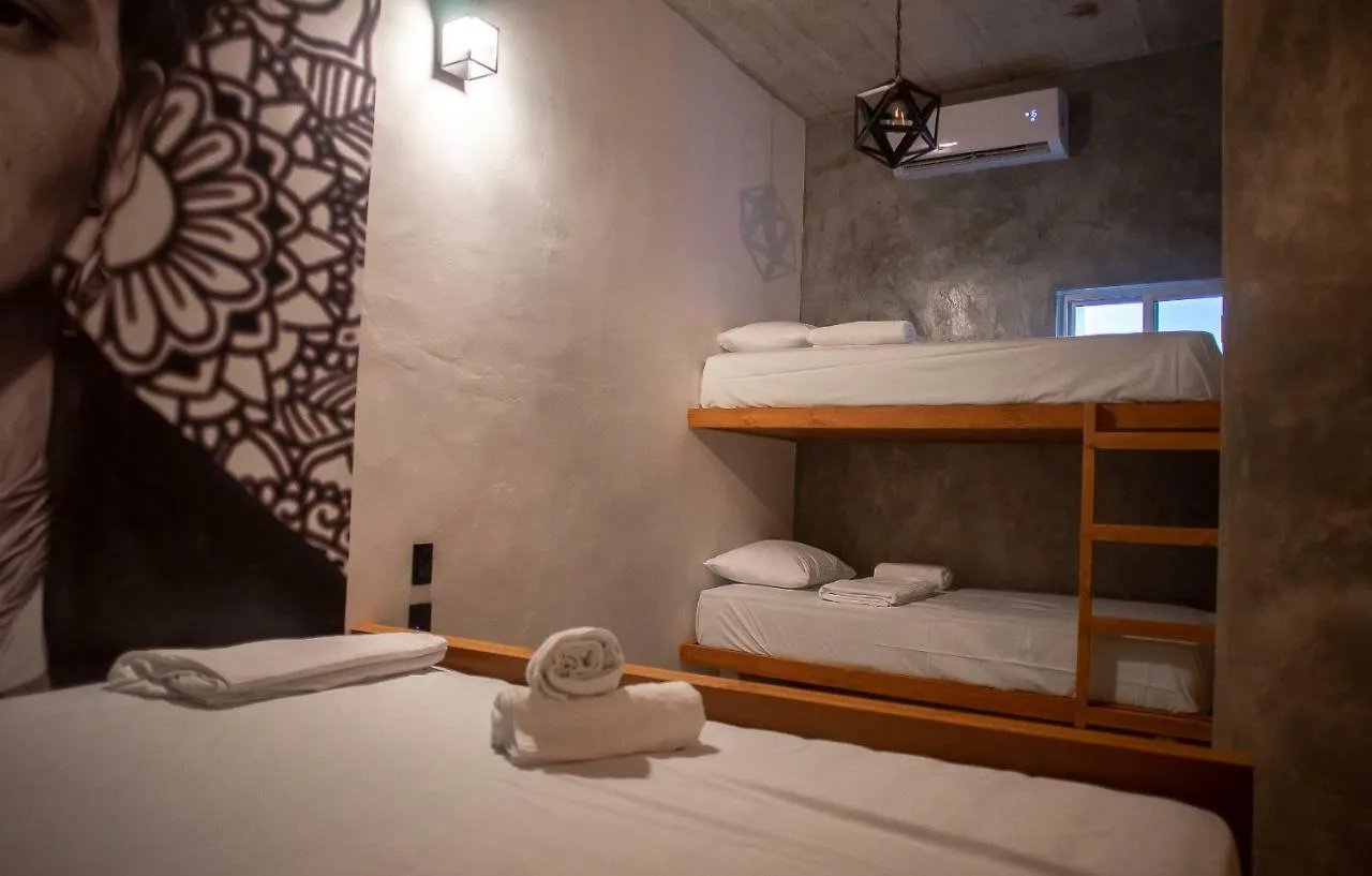 Vida Mia Hostel Cancun 0*,  Mexico
